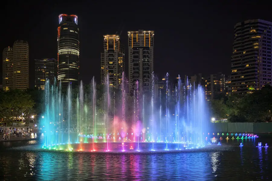 Symphony Fountain Lightshow