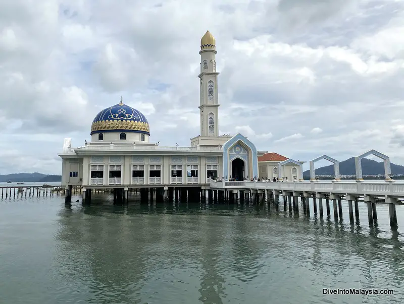 Masjid Terapung Pangkor