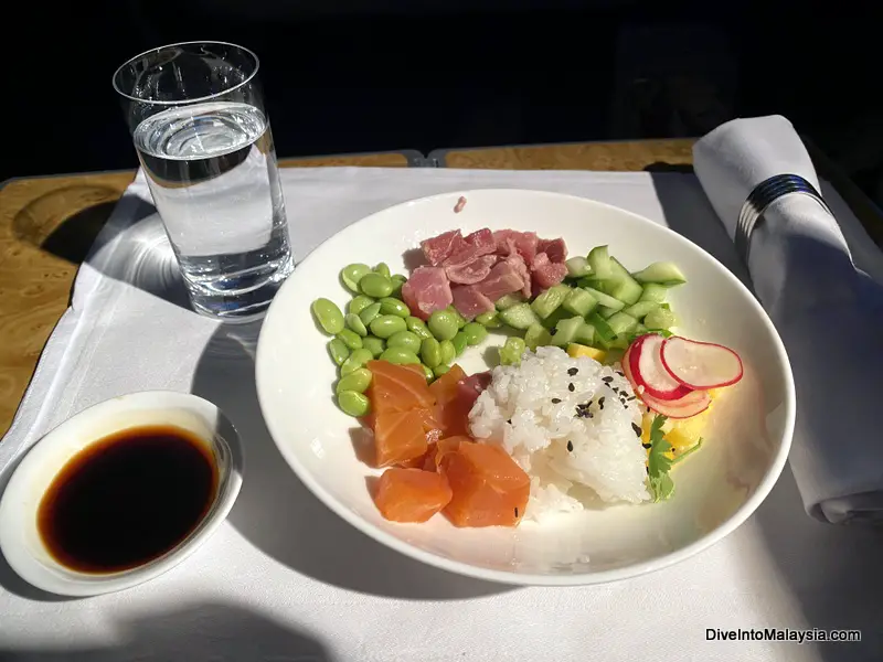 Emirates business class Tuna poke bowl