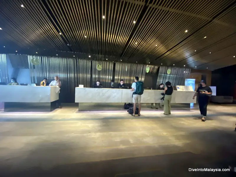 Le Méridien Kota Kinabalu Reception