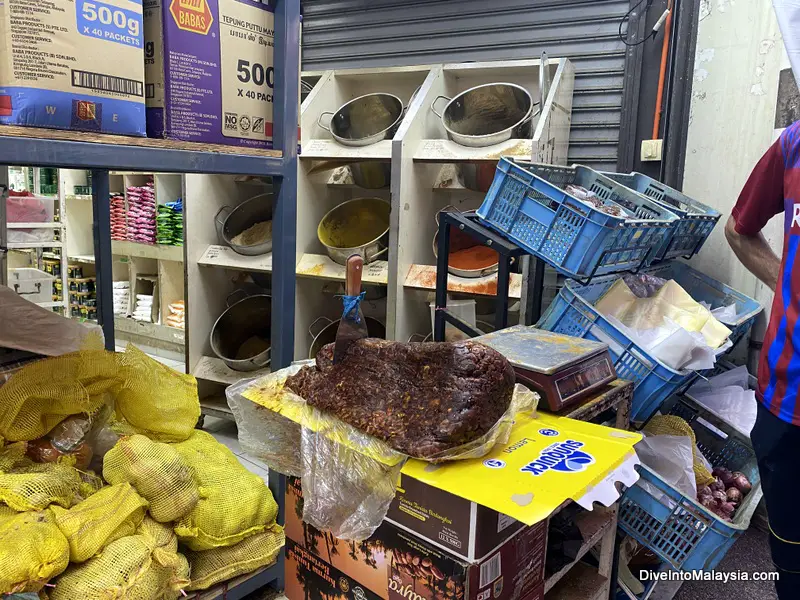 Tamarind and fresh spices