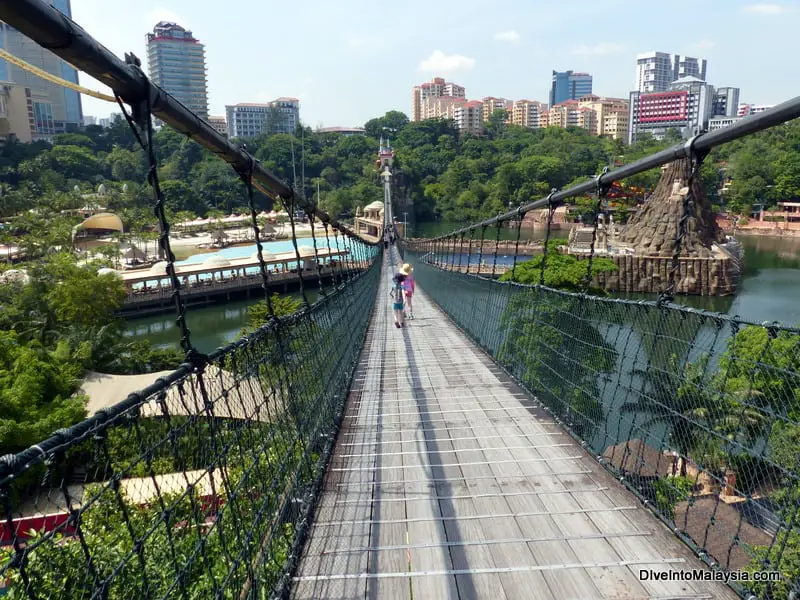 Sunway Lagoon bridge