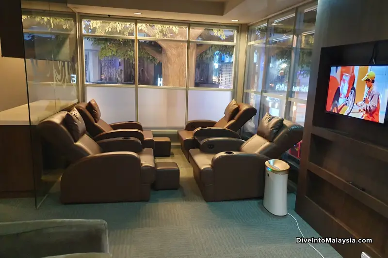 KidZania Kuala Lumpur Reclining chairs